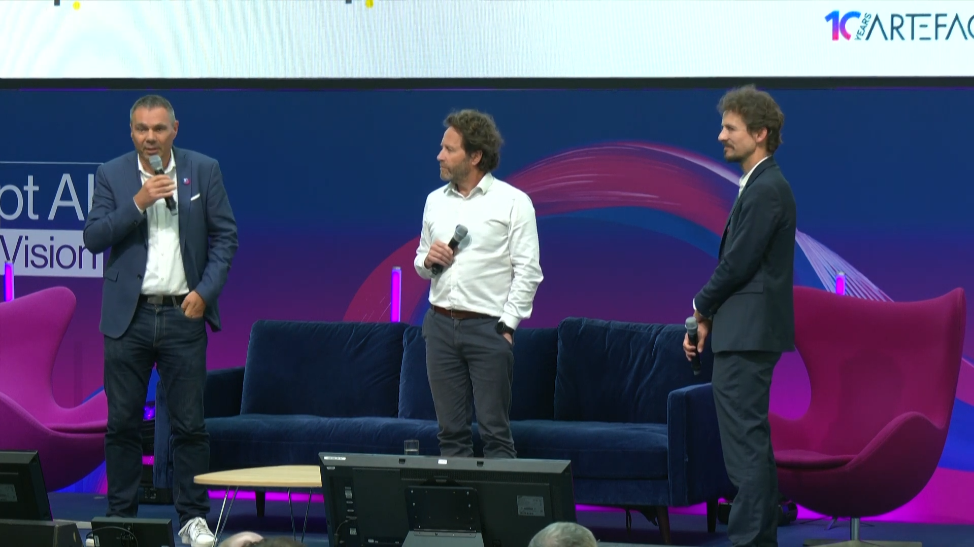 Matthieu Heslouin, diretor digital da Bpifrance, e Lionel Chaine, CIO da BPIfrance, no Adopt AI Summit - Bank or fintech, how is AI changing things?