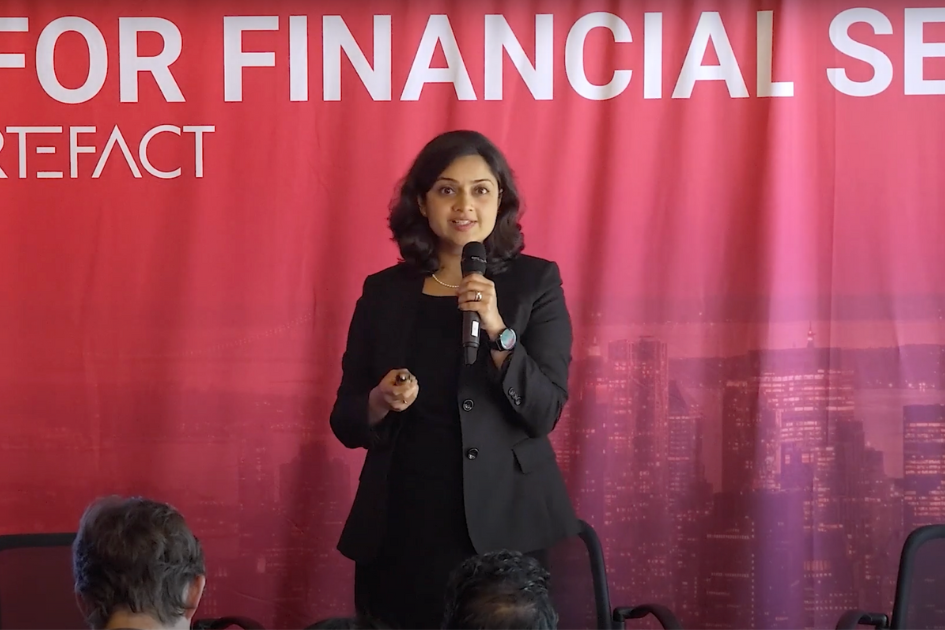 Aditi Subbarao, Global Financial Services Lead en INSTABASE, en AI for Financial Services NYC - Adopción de GenAI en la originación de préstamos